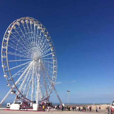 In Near The * ニーウポールト