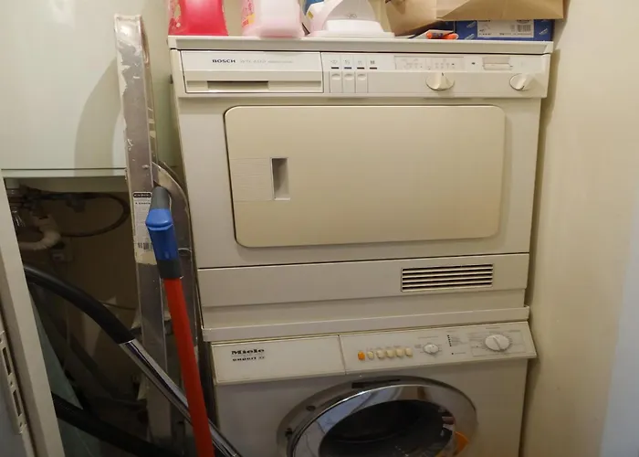 In Near The * ニーウポールト